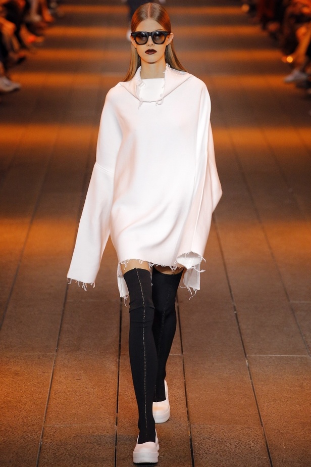 مجموعة DKNY لربيع وصيف 2017..