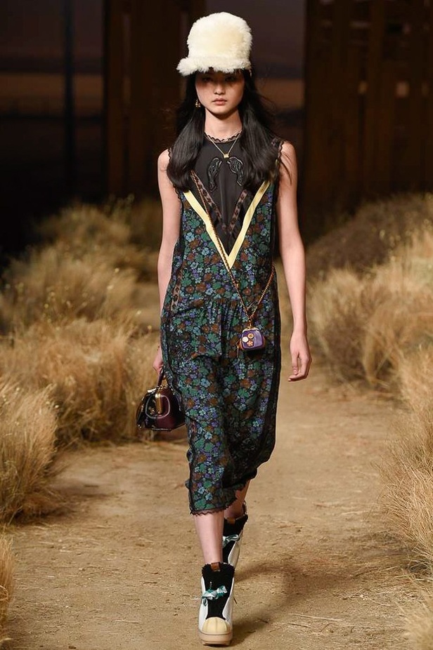 مجموعة Coach 1941  للأزياء الجاهزة  لخريف وشتاء ٢٠١٧ !