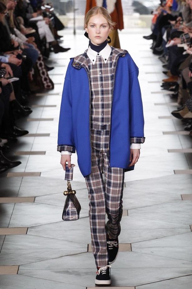 مجموعة توري بورش للألبسة الجاهزة لخريف و شتاء 2017