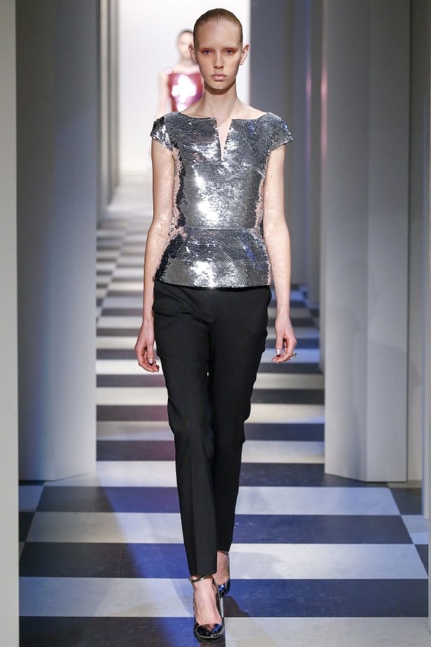 مجموعة اوسكار دي لارنتا لخريف 2017