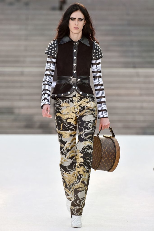 مجموعة "لويس فويتون" كروز 2018