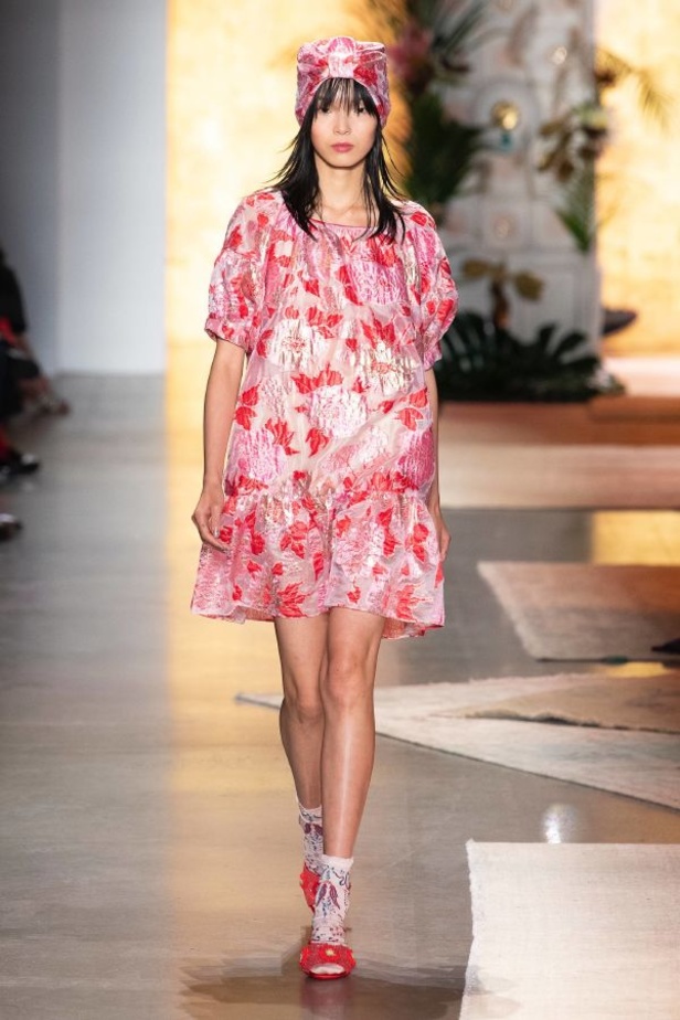 مجموعة Anna Sui للألبسة الجاهزة لربيع 2019