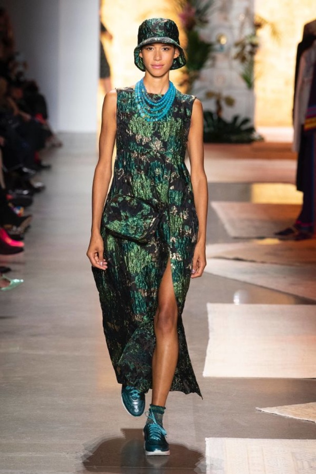 مجموعة Anna Sui للألبسة الجاهزة لربيع 2019