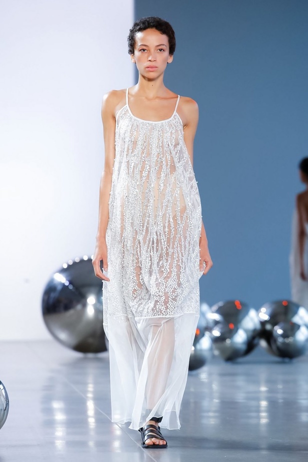 عرض أزياء نون باي نور لموسم ربيع وصيف 2020