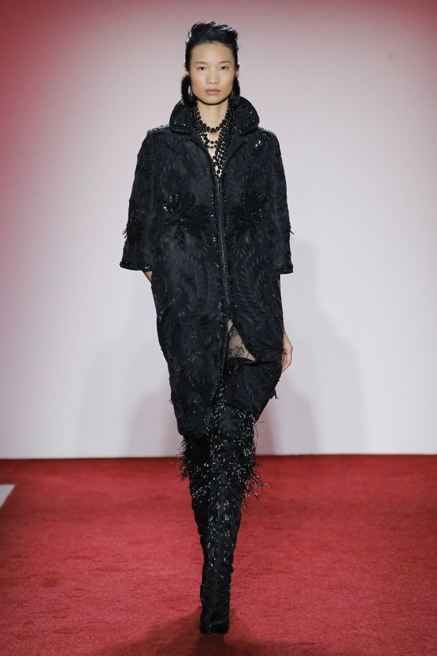 عرض أزياء نعيم خان لخريف وشتاء 2017