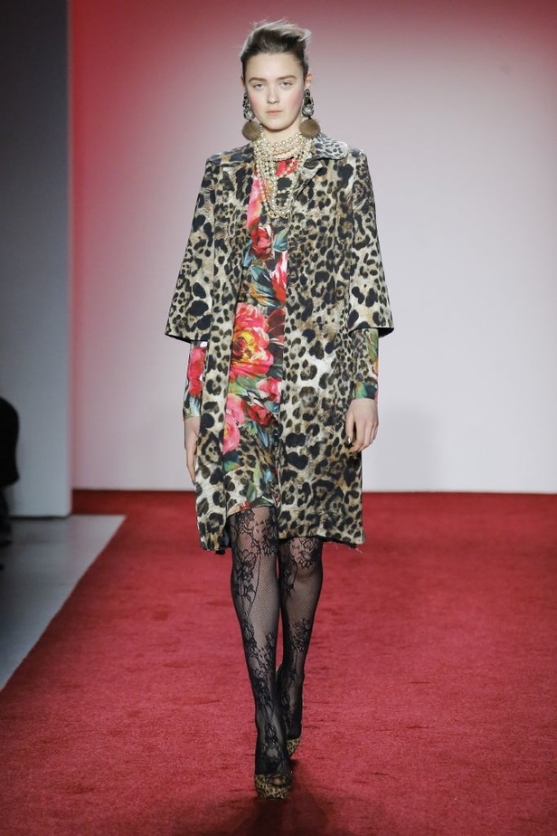 عرض أزياء نعيم خان لخريف وشتاء 2017