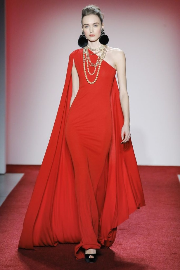 عرض أزياء نعيم خان لخريف وشتاء 2017