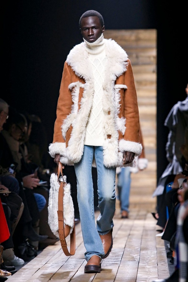  ازياء MICHAEL KORS لخريف وشتاء 2020-2021 خلال اسبوع الموضة في نيويورك 