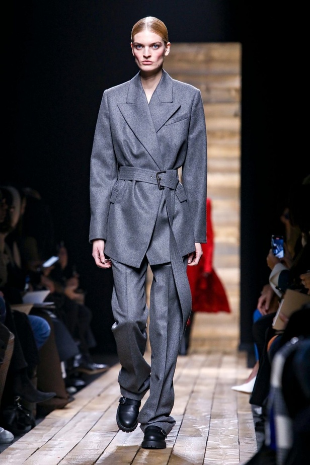  ازياء MICHAEL KORS لخريف وشتاء 2020-2021 خلال اسبوع الموضة في نيويورك 