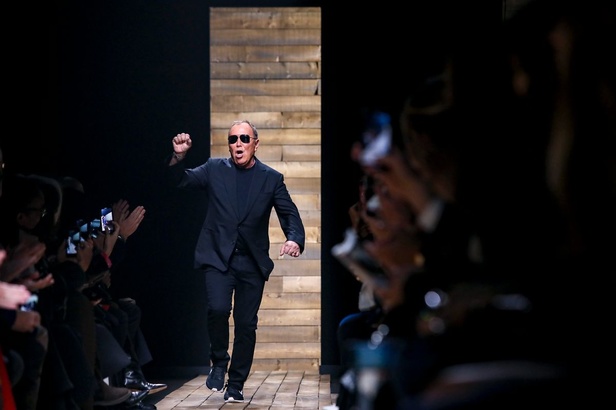  ازياء MICHAEL KORS لخريف وشتاء 2020-2021 خلال اسبوع الموضة في نيويورك 