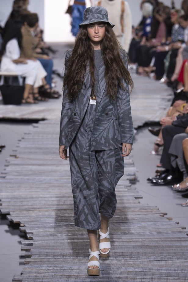 مجموعة مايكل كورس لربيع و صيف 2018