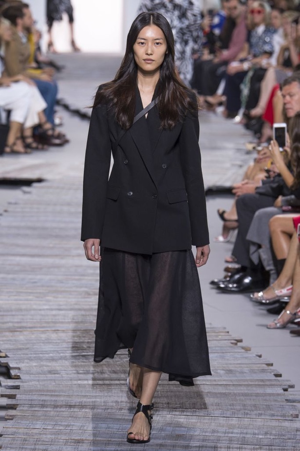 مجموعة مايكل كورس لربيع و صيف 2018