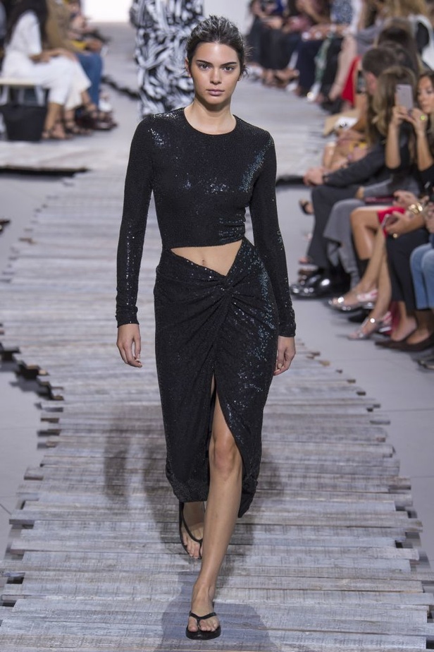 مجموعة مايكل كورس لربيع و صيف 2018