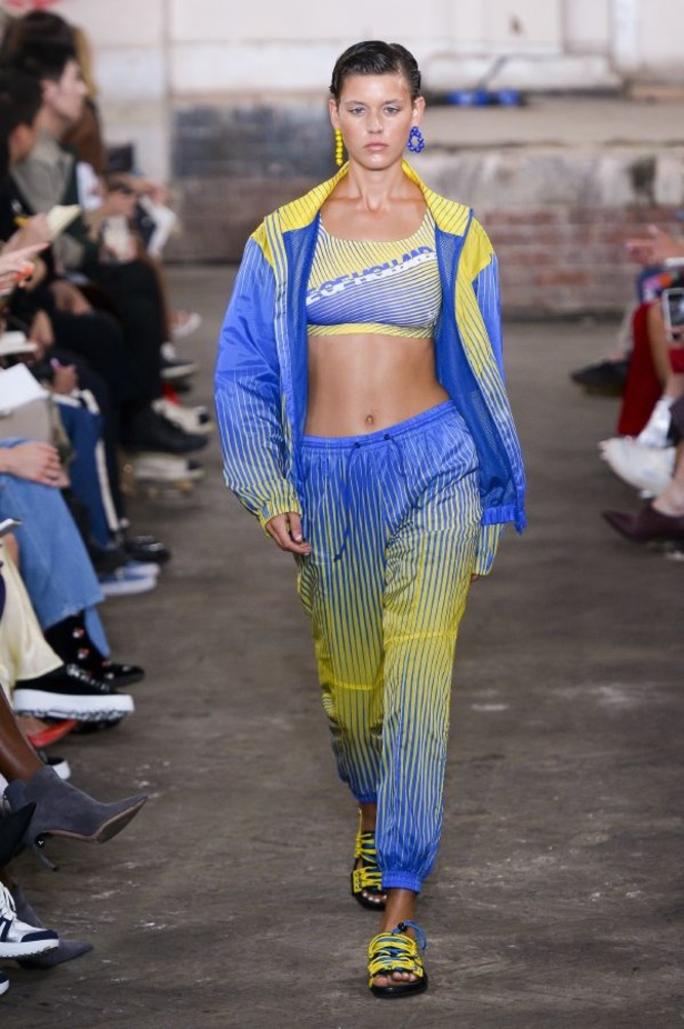 عرض أزياء House Of Holland لربيع ٢٠١٩ !