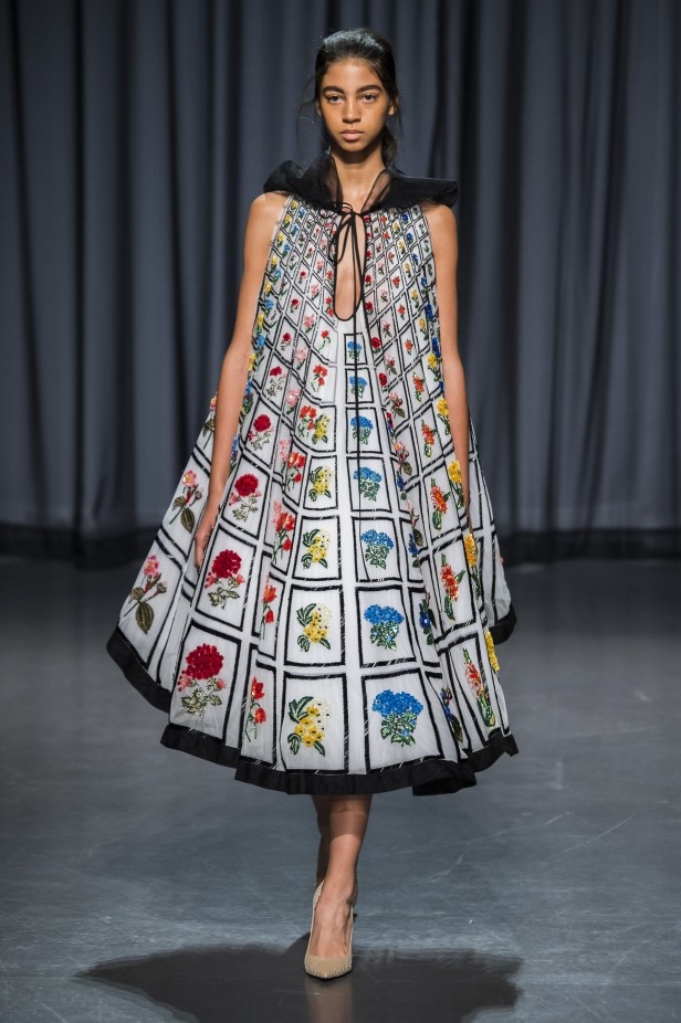 مجموعة Mary Katrantzou لربيع وصيف 2019