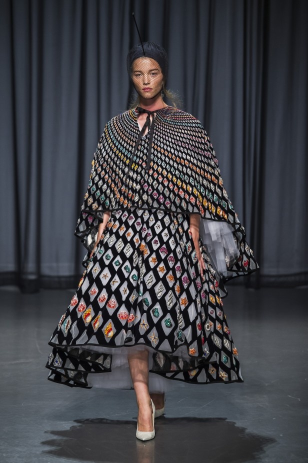 مجموعة Mary Katrantzou لربيع وصيف 2019