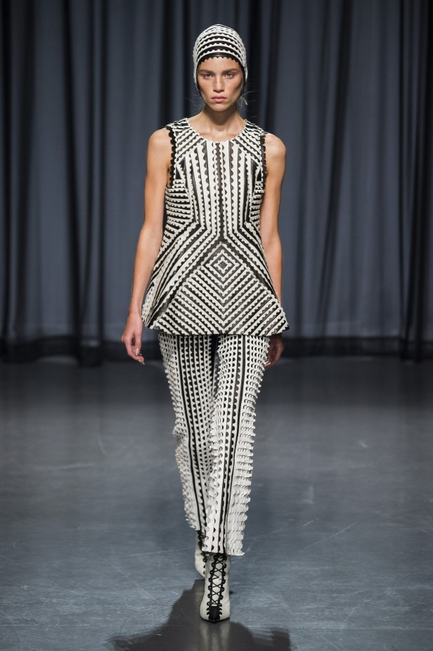 مجموعة Mary Katrantzou لربيع وصيف 2019