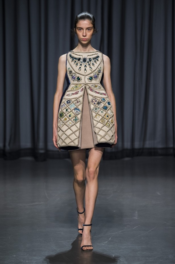 مجموعة Mary Katrantzou لربيع وصيف 2019