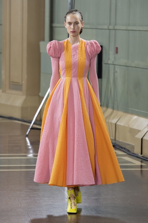 اسبوع الموضة في لندن 2019 مجموعة إميليا ويكستيد للملابس الجاهزة موضة ربيع وصيف 2020