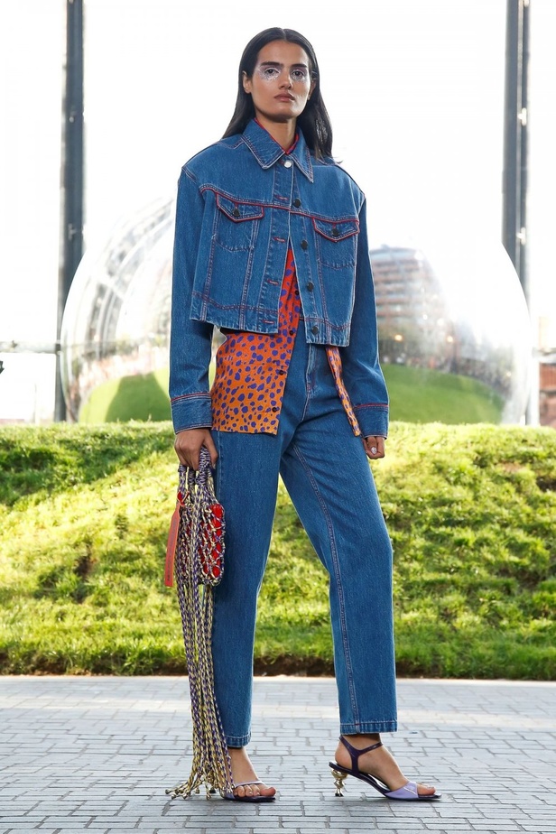 اسبوع الموضة في لندن 2019 مجموعة أزياء HOUSE OF HOLLANDS الجاهزة لربيع وصيف 2020