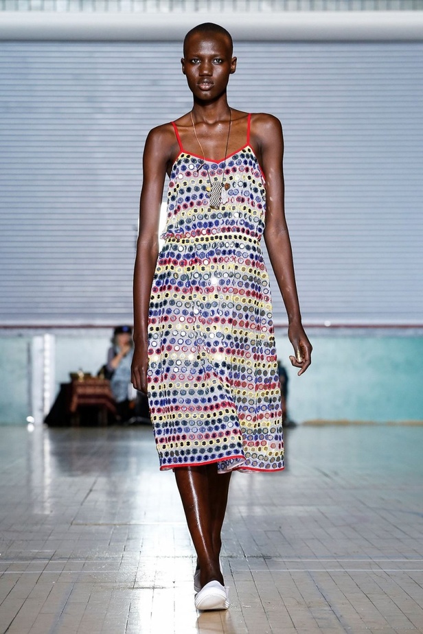 اسبوع الموضة في لندن 2019 مجموعة ASHISH لربيع وصيف 2020