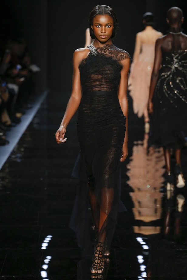 مجموعة خيالية وحالمة من ريم عكرا لشتاء 2016