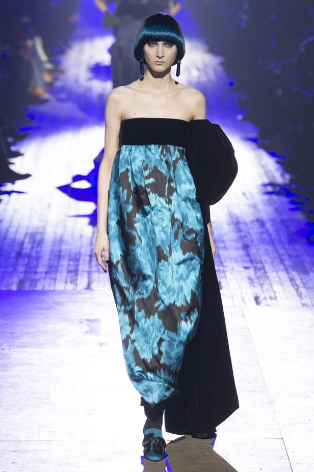 عرض أزياء Marc Jacobs لخريف وشتاء 2018 !