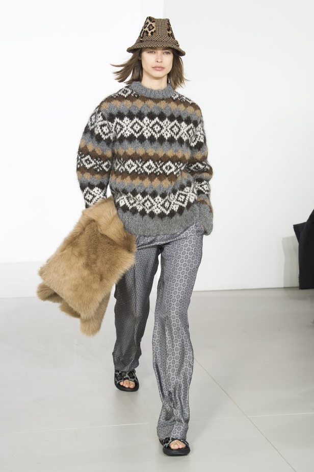 مجموعة مايكل كورس للألبسة الجاهزة لخريف و شتاء 2018