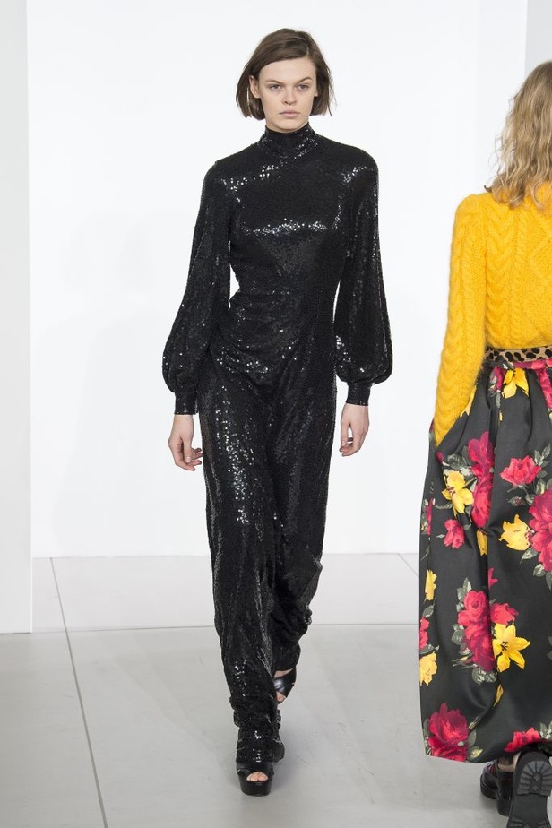 مجموعة مايكل كورس للألبسة الجاهزة لخريف و شتاء 2018