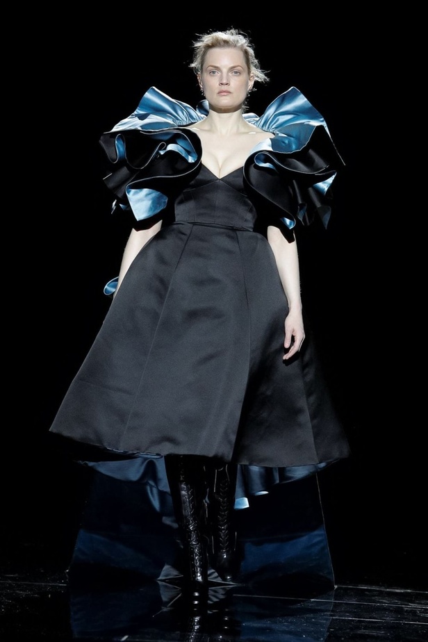 عرض أزياء مارك جاكوبس لخريف وشتاء 2019‏