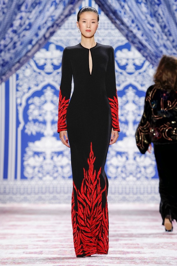 عرض أزياء نعيم خان لخريف وشتاء 2019‏