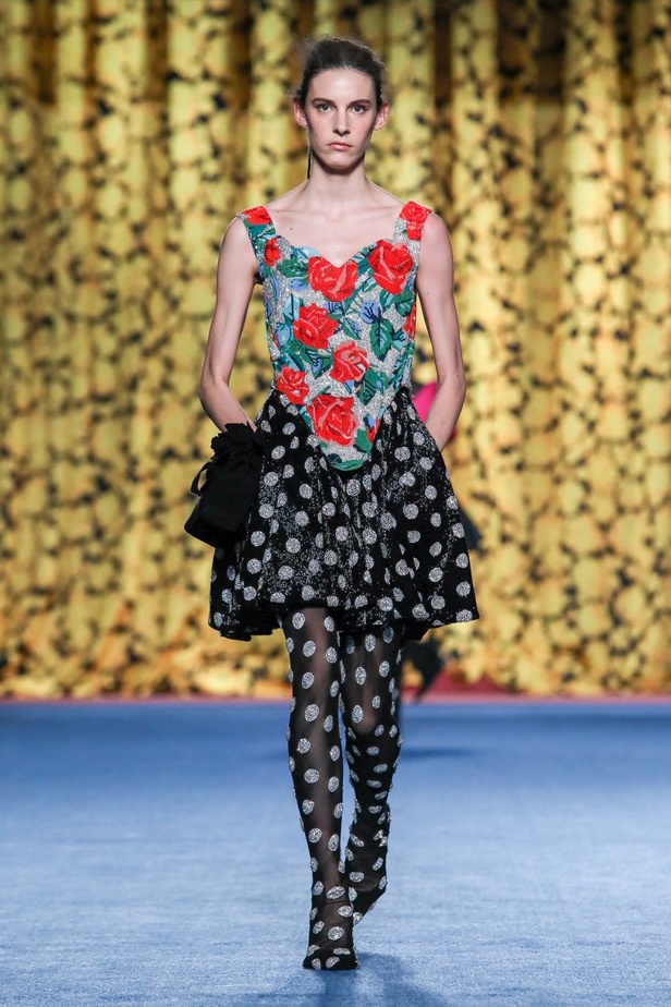 عرض أزياء Richard Quinn لخريف وشتاء 2020-2021