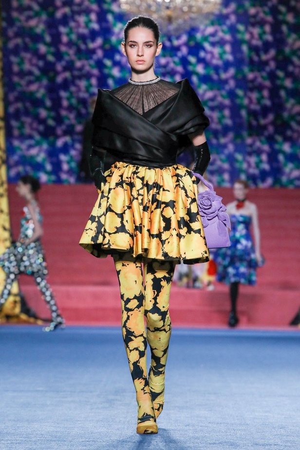 عرض أزياء Richard Quinn لخريف وشتاء 2020-2021