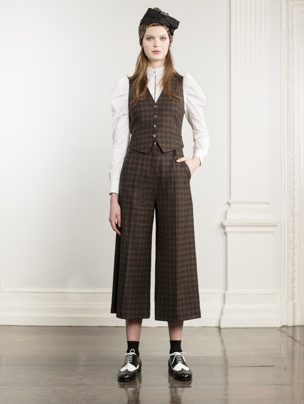 مجموعة TEMPERLEY LONDON من اسبوع الموضة في لندن لخريف وشتاء 2020/2021