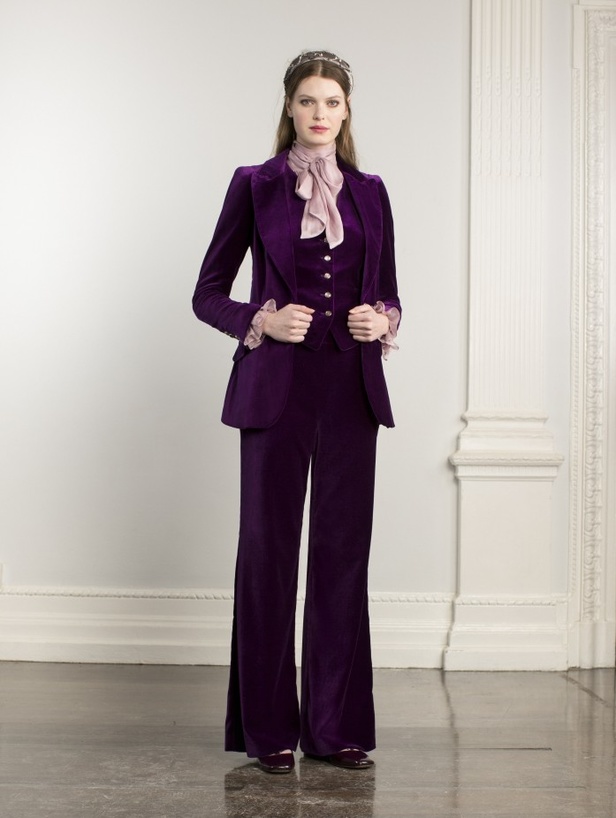 مجموعة TEMPERLEY LONDON من اسبوع الموضة في لندن لخريف وشتاء 2020/2021