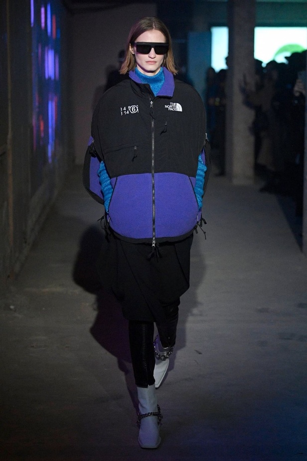 عرض ازياء MAISON MARGIELA لخريف وشتاء 2020-2021 من لندن 