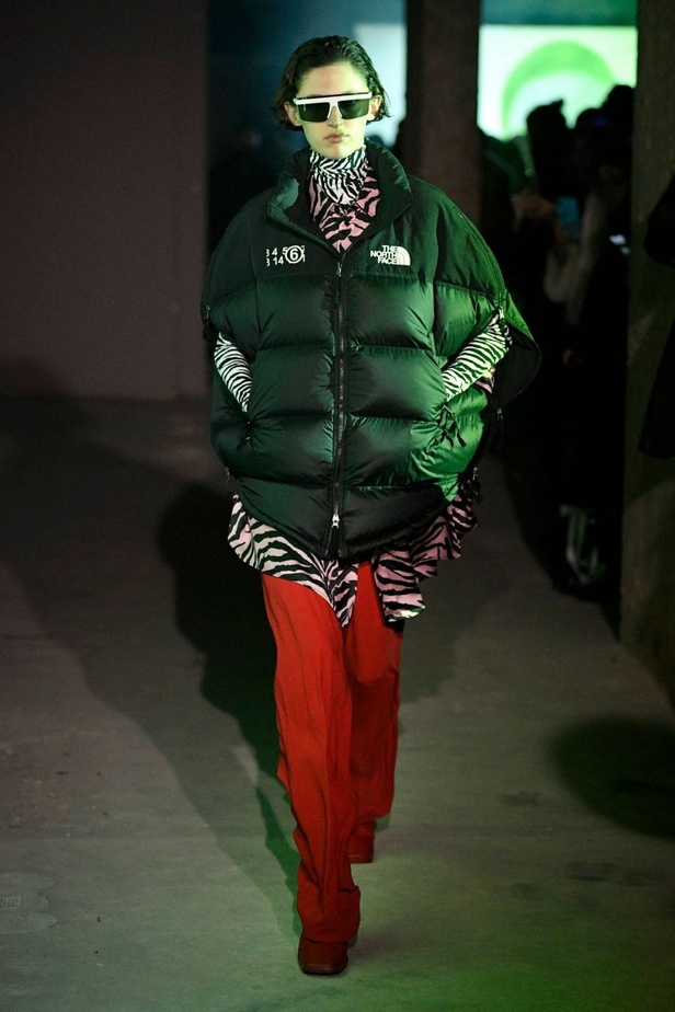 عرض ازياء MAISON MARGIELA لخريف وشتاء 2020-2021 من لندن 