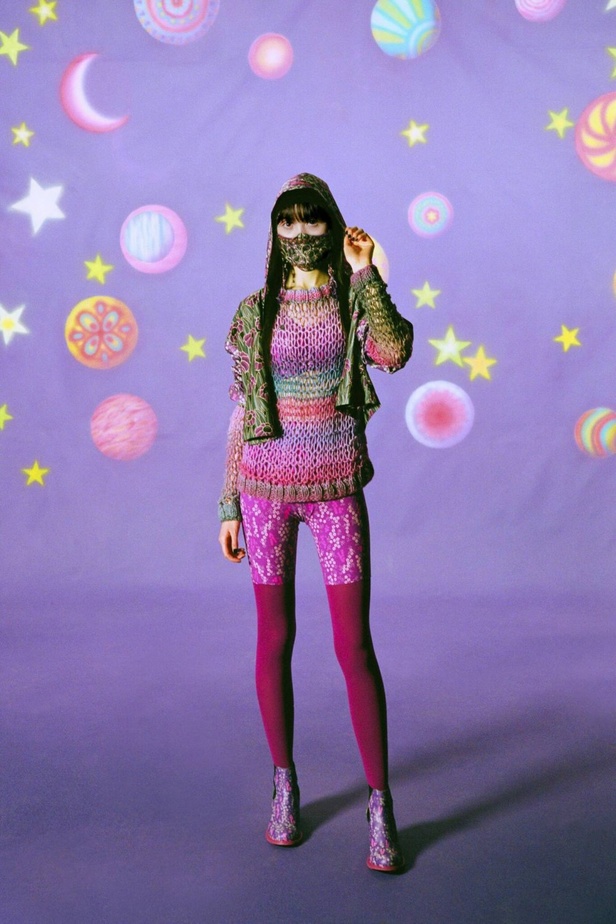 عرض ازياء مجموعة Anna Sui لصيحات موسم خريف وشتاء 2021