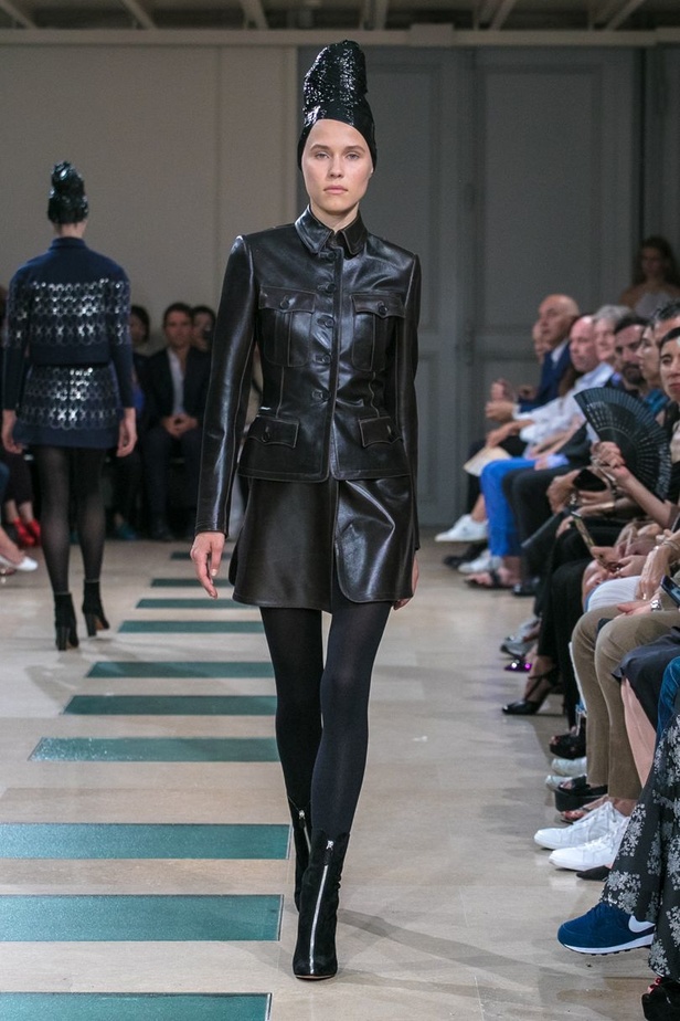 مجموعة ازياء المصمم التونسي عز الدين علية لموسم خريف 2017