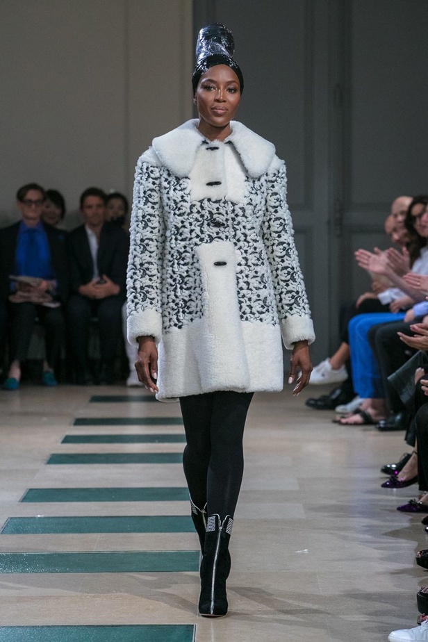 مجموعة ازياء المصمم التونسي عز الدين علية لموسم خريف 2017