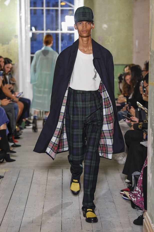 مجموعة Burberry لربيع وصيف 2018