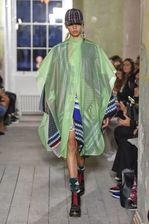 مجموعة Burberry لربيع وصيف 2018