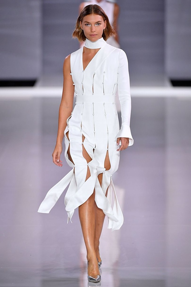 مجموعة "رالف أند روسو" لموسم ربيع وصيف 2018