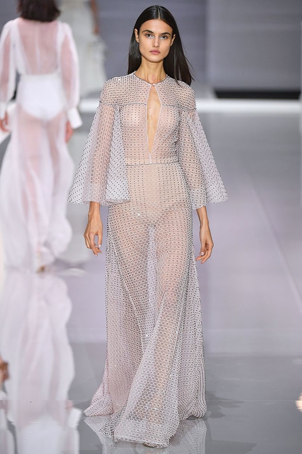 مجموعة "رالف أند روسو" لموسم ربيع وصيف 2018