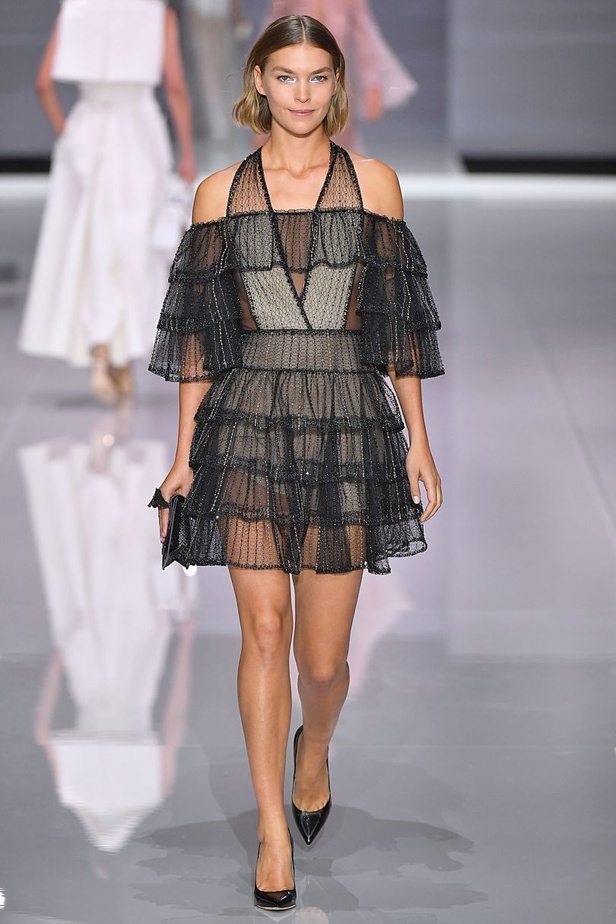 مجموعة "رالف أند روسو" لموسم ربيع وصيف 2018