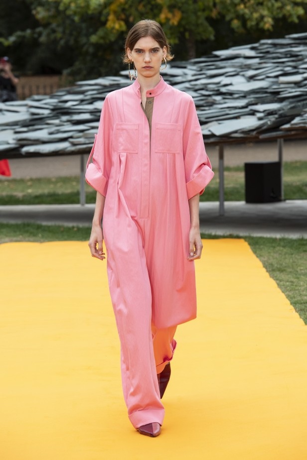 اسبوع الموضة في لندن 2019 أزياء ROKSANDA لربيع وصيف 2020