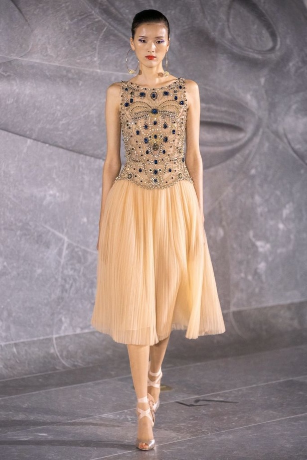 اسبوع الموضة في نيويورك 2019 عرض أزياء  Naeem Khan  ربيع وصيف 2020  