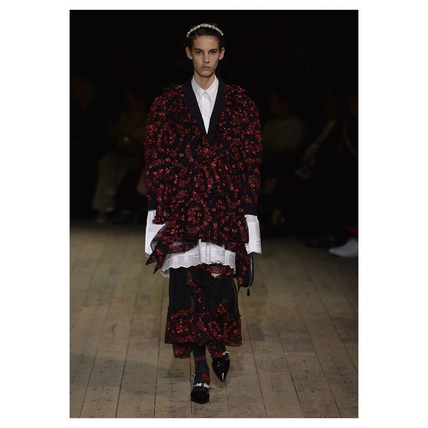 عرض مجموعة Simone Rocha ربيع وصيف 2019