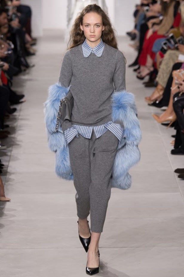 مجموعة مايكل كورس للألبسة الجاهزة لخريف وشتاء 2016 