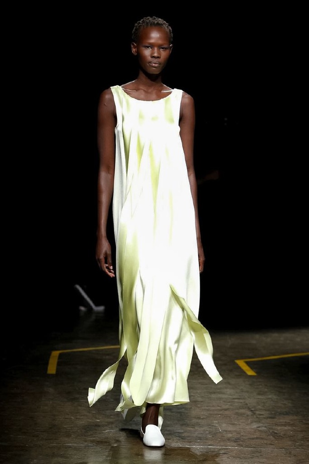 عرض أزياء بوس لموسم خريف وشتاء 2018‏